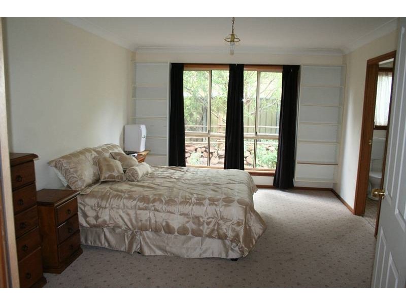 3 Ibis Crescent, Orange NSW 2800