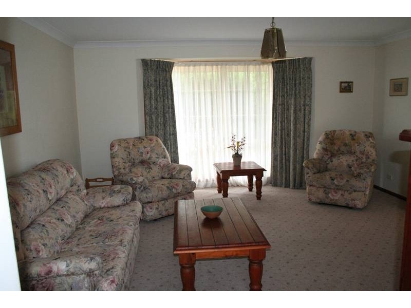 3 Ibis Crescent, Orange NSW 2800