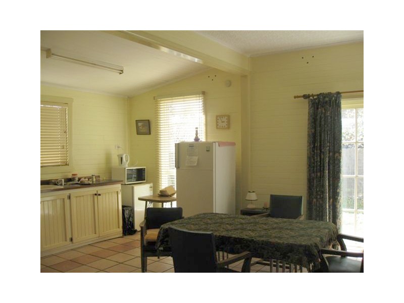 21 Betts Street, Molong NSW 2866