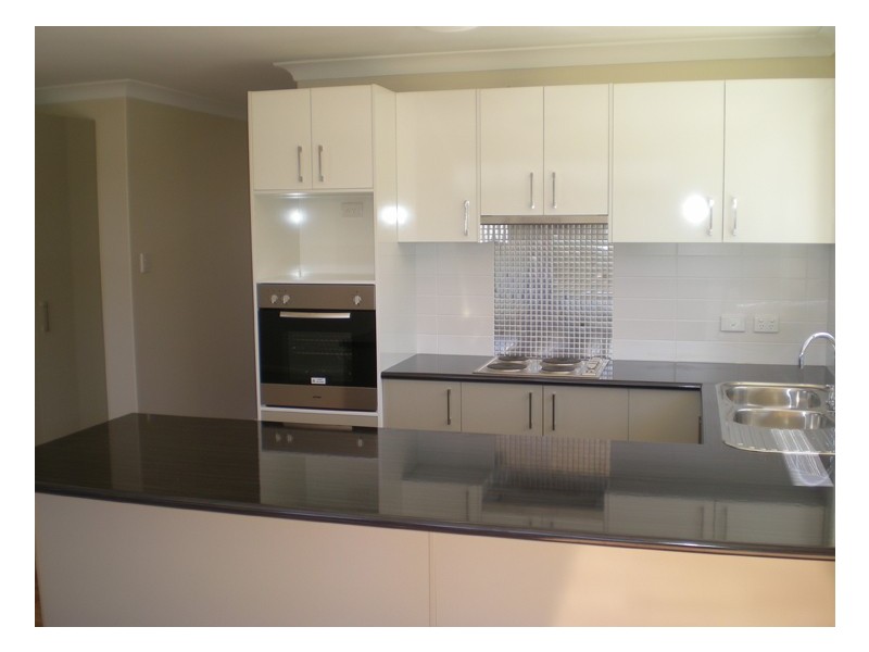 12 Booth Crescent, Orange NSW 2800