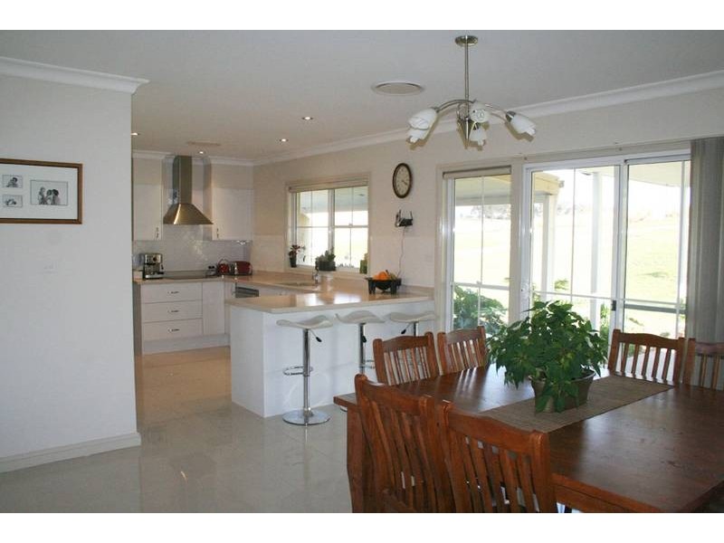 23 Windera Way, Orange NSW 2800