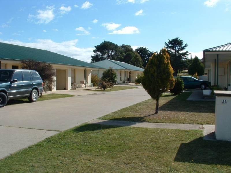 2/23 Tucker Street, Blayney NSW 2799