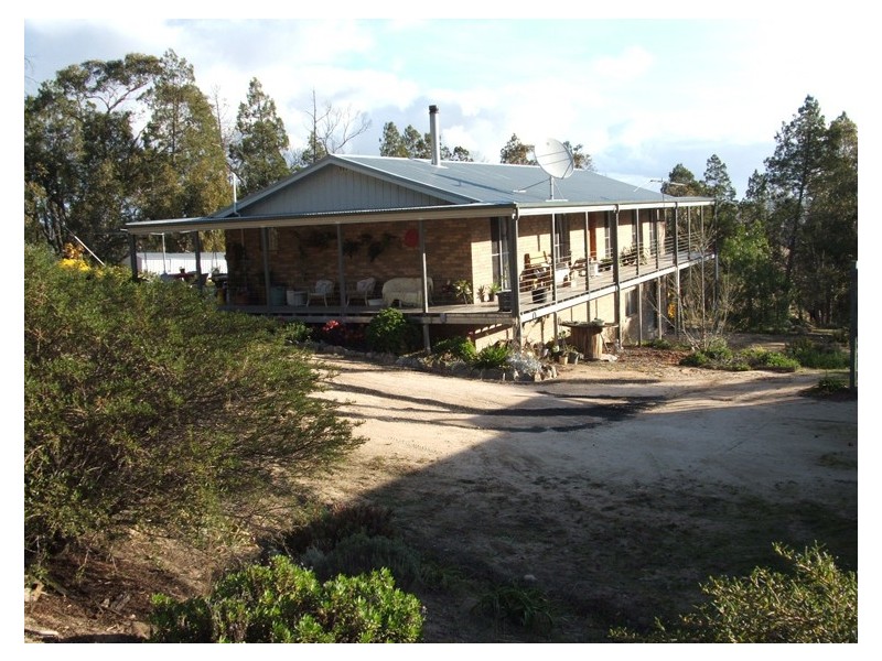 341 Horton Drive, Woodstock NSW 2793