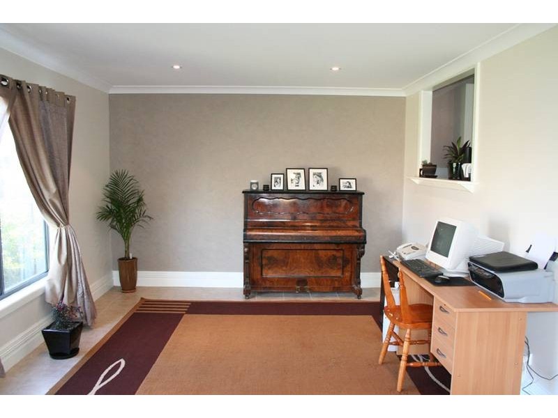 13 Stabback Street, Millthorpe NSW 2798