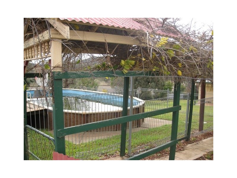 - Mitchell Highway, Molong NSW 2866