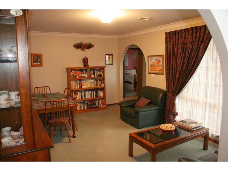 7 Amana Circuit, Orange NSW 2800