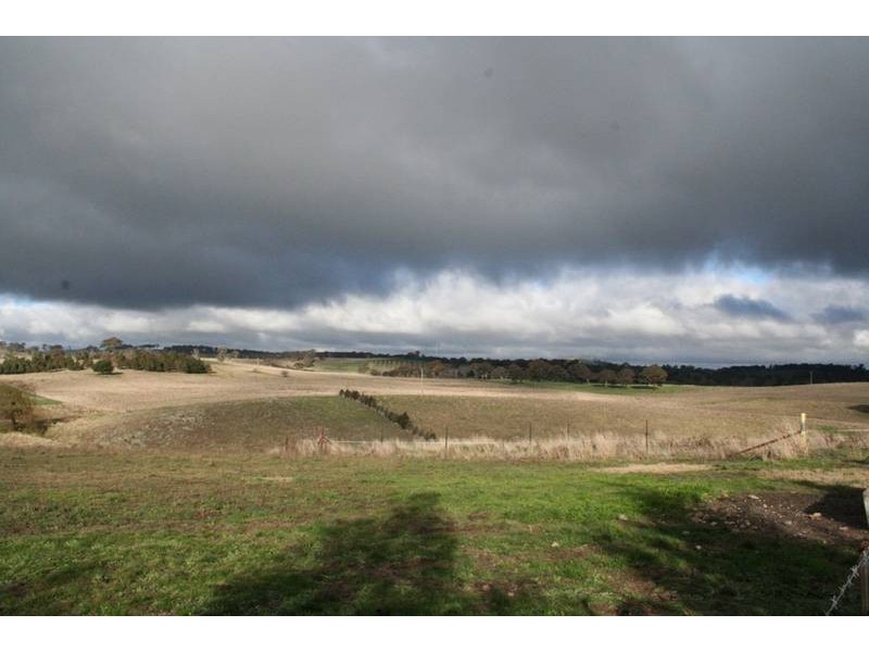 329 Browns Creek Road, Blayney NSW 2799