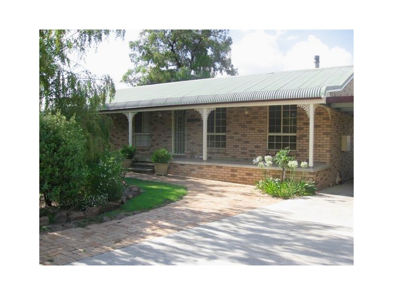 25a Wellington Street, Molong NSW 2866