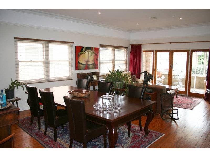 303 Lords Place, Orange NSW 2800