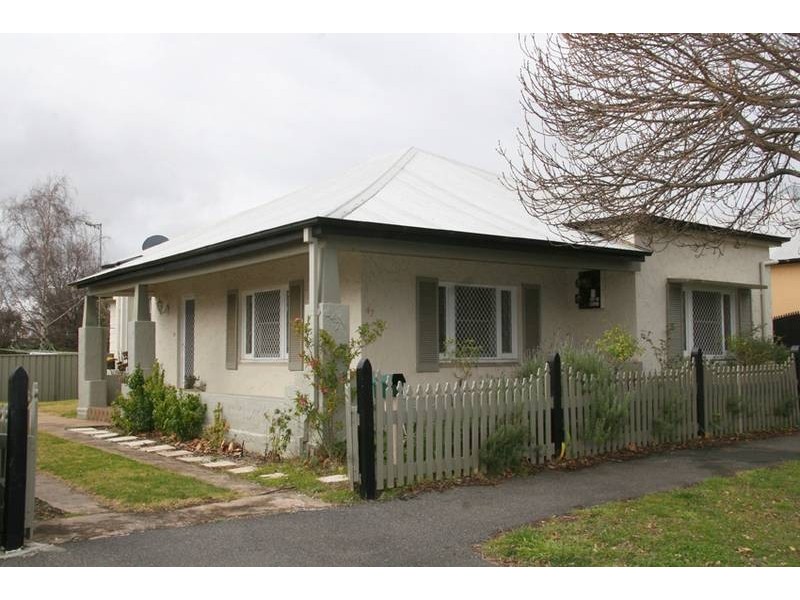47 March Street, Orange NSW 2800