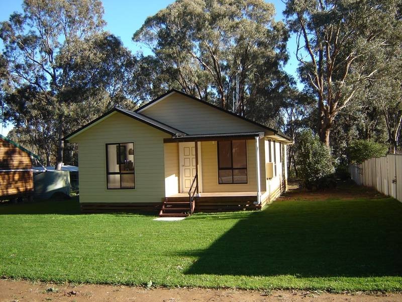 50 Peach Street, Mandurama NSW 2792