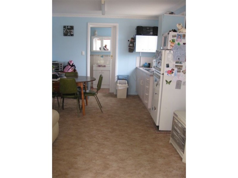 96 King Street, Molong NSW 2866