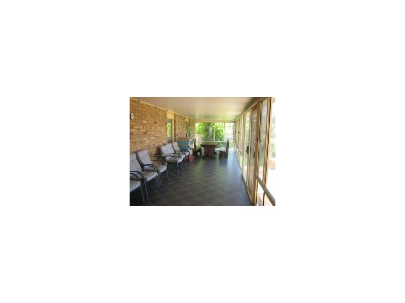 6 Polona Street, Blayney NSW 2799