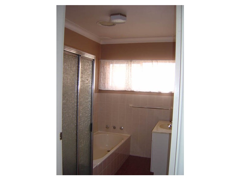 10 Collwood Cres, Orange NSW 2800