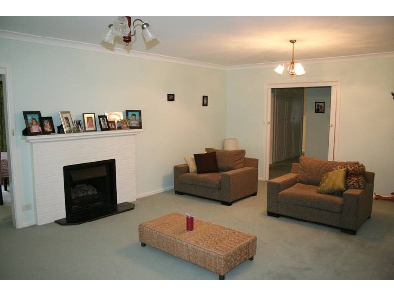 43 Green Lane, Orange NSW 2800