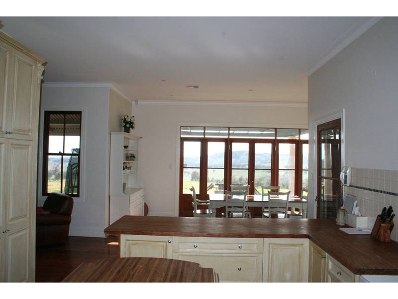 - Kangaroobie Lane, Orange NSW 2800