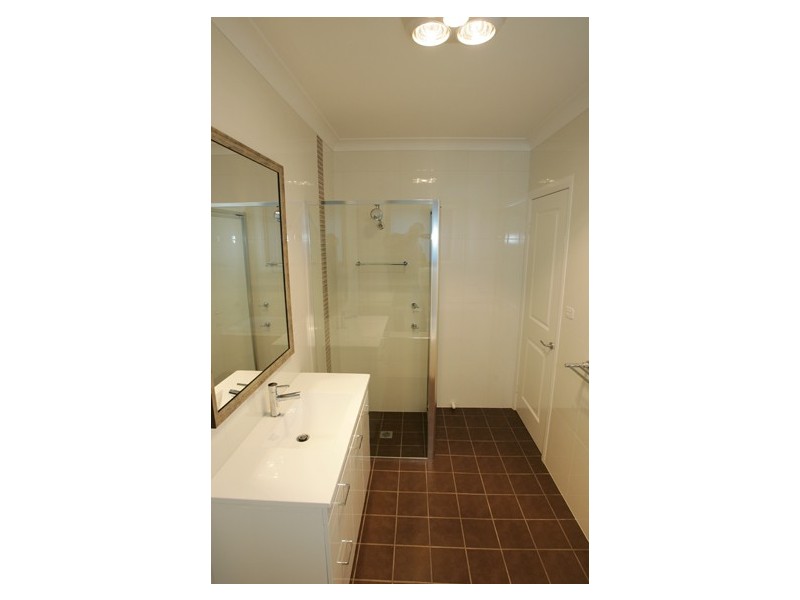 6 Stewart Close, Orange NSW 2800