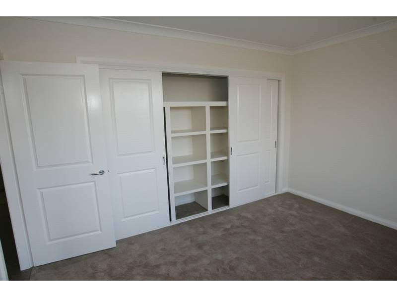 6 Stewart Close, Orange NSW 2800