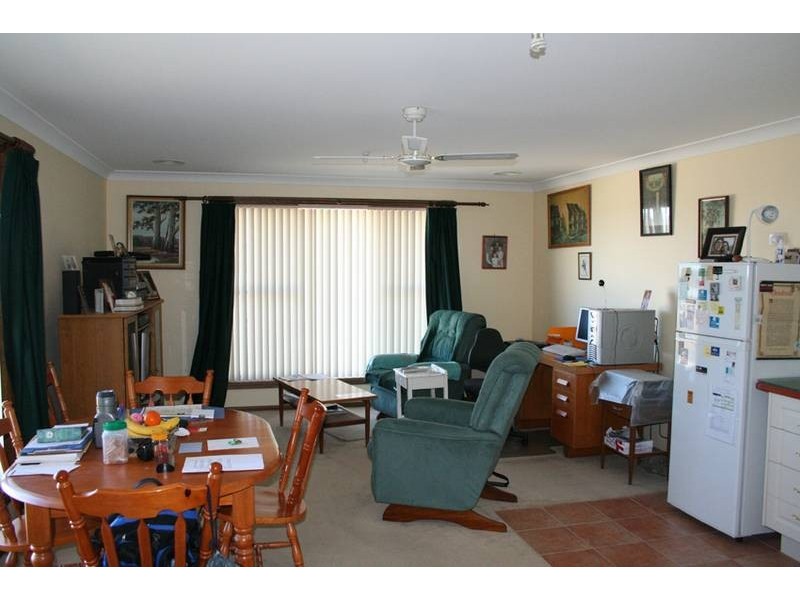 5 Avonlea Place, Orange NSW 2800