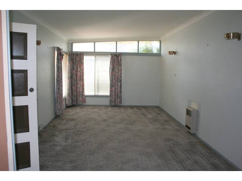 3 Nunns Avenue, Orange NSW 2800