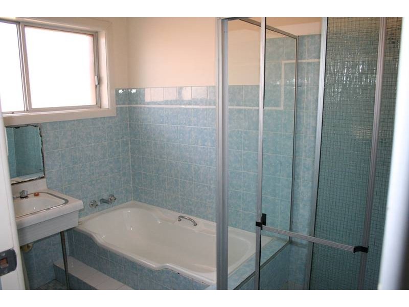 3 Nunns Avenue, Orange NSW 2800