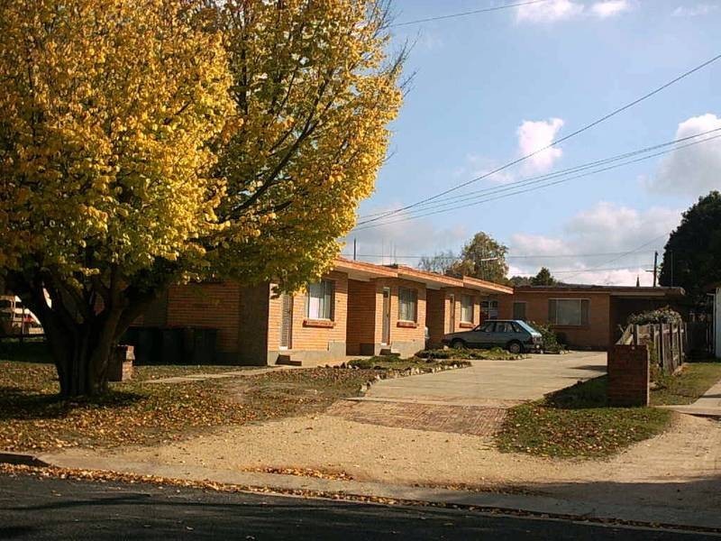 2/23 Mount Street, Blayney NSW 2799