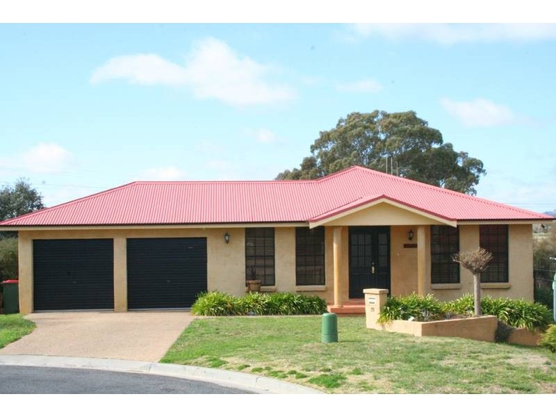 29 Coombes Place, Orange NSW 2800