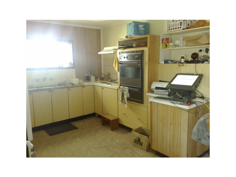 162 Bank Street, Molong NSW 2866