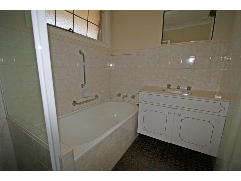 3/42-44 March Street, Orange NSW 2800