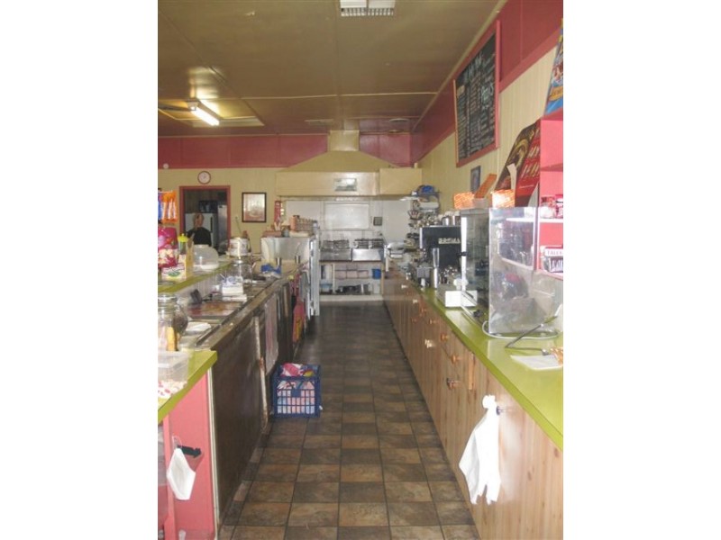 21 Main Street, Cudal NSW 2864