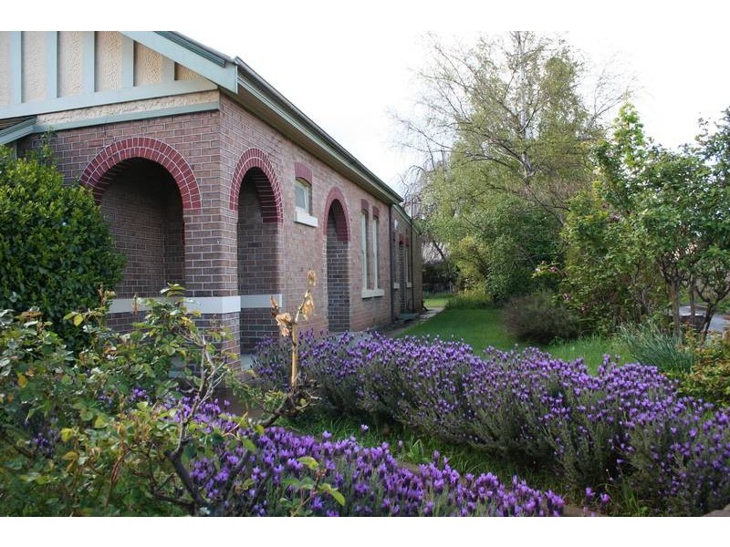 11 Summer Street, Orange NSW 2800