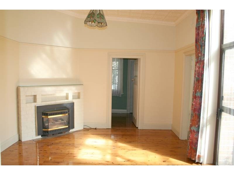 11 Summer Street, Orange NSW 2800