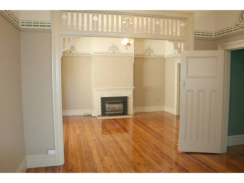 11 Summer Street, Orange NSW 2800