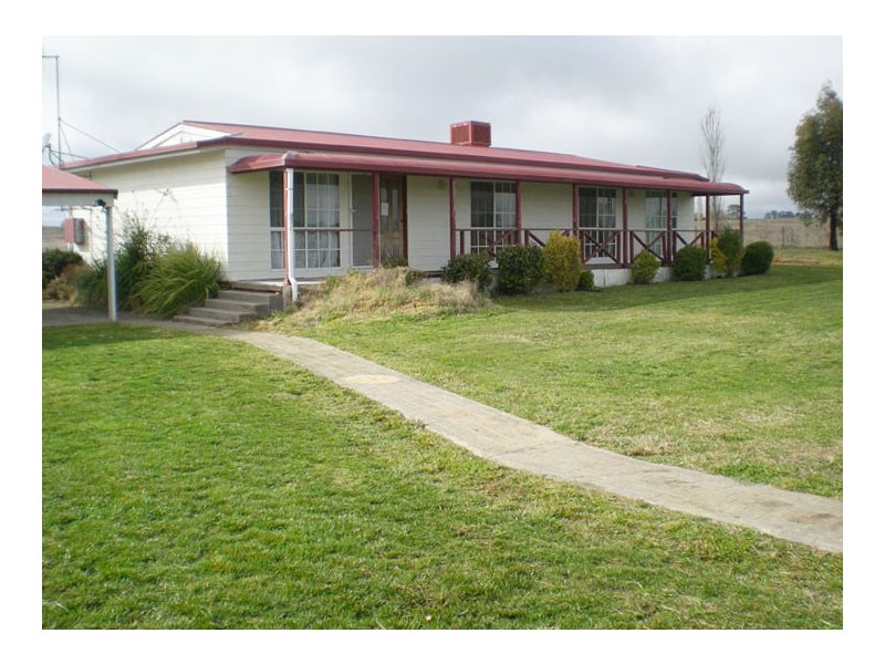 33 Bowd Road, Millthorpe NSW 2798