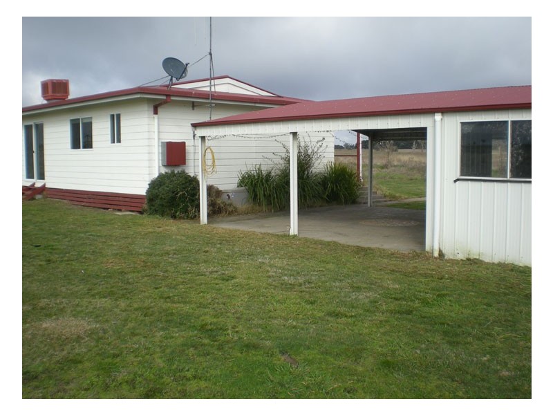 33 Bowd Road, Millthorpe NSW 2798