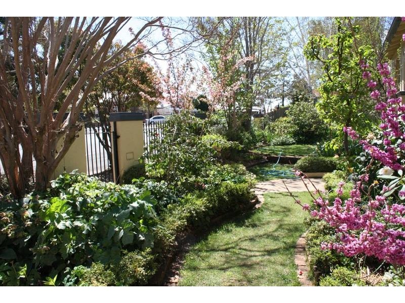 74 Hill Street, Orange NSW 2800