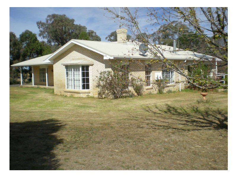 2134 Four Mile Creek Road, Orange NSW 2800