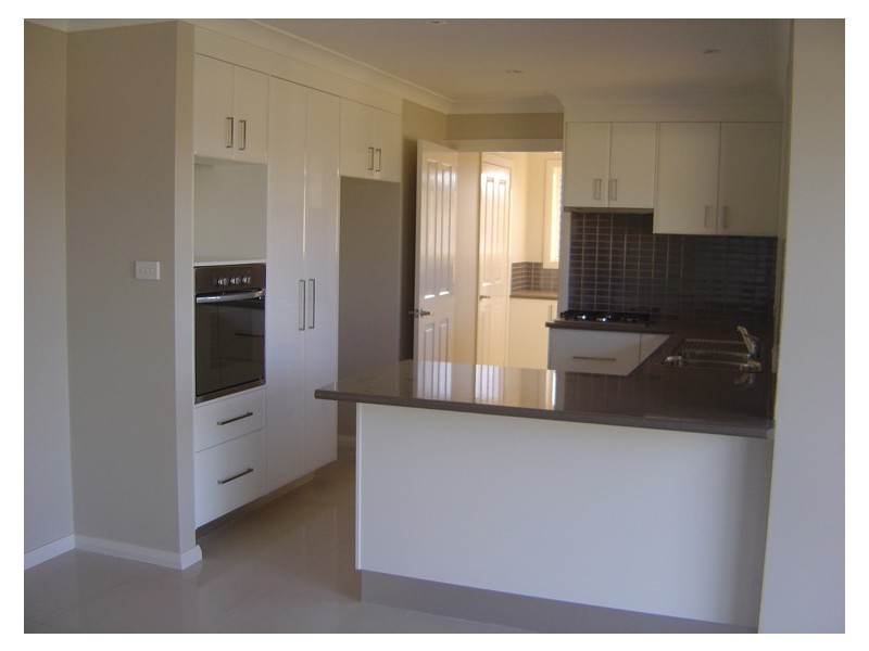 9 McCarron, Orange NSW 2800