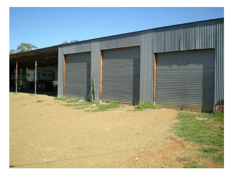 “No Worries” Kurrajong Road, Manildra NSW 2865