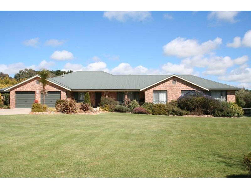 5 Palmer Street, Blayney NSW 2799