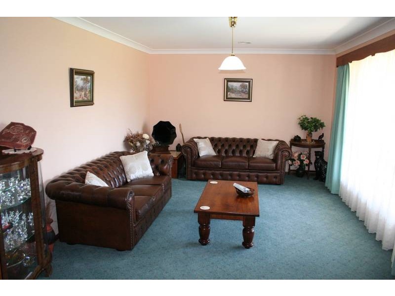 5 Palmer Street, Blayney NSW 2799