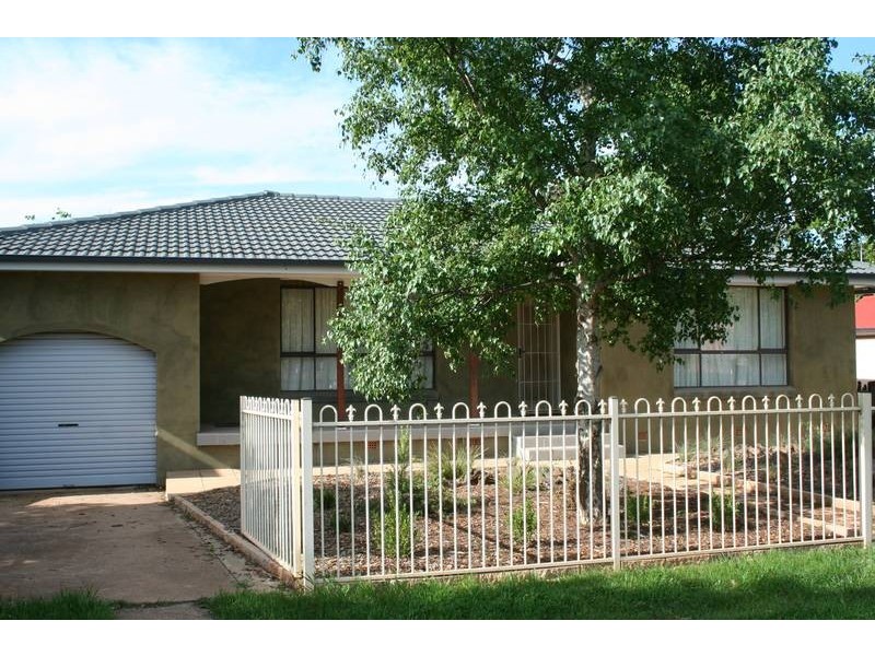27 Dalton Street, Orange NSW 2800