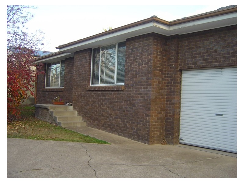 1/247 Dalton Street, Orange NSW 2800