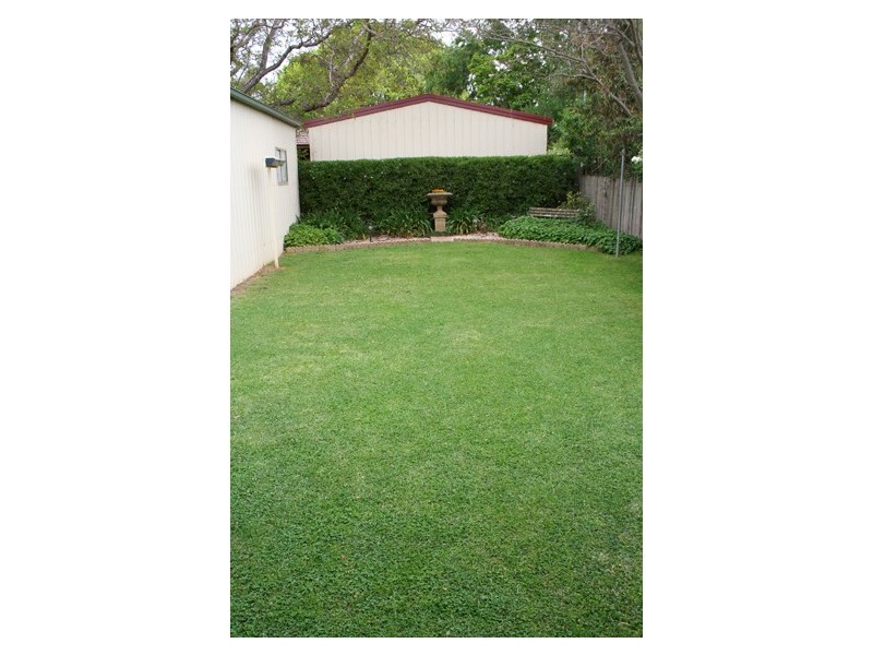 77 Sampson Street, Orange NSW 2800