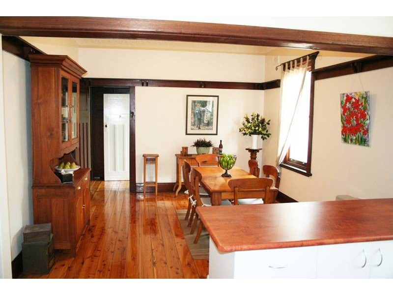 77 Sampson Street, Orange NSW 2800