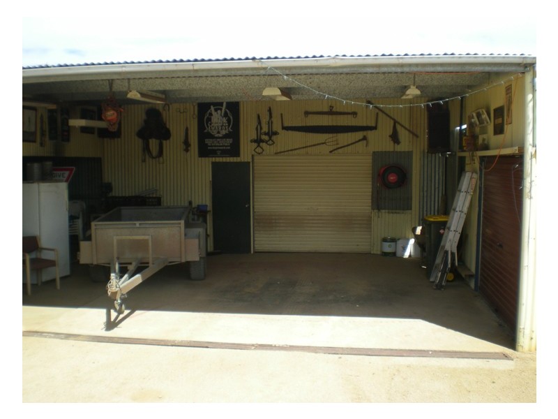 406 Nanami Lane, Orange NSW 2800