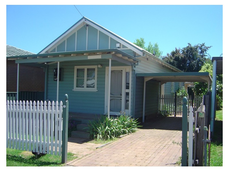 3 Hawkins Lane, Orange NSW 2800