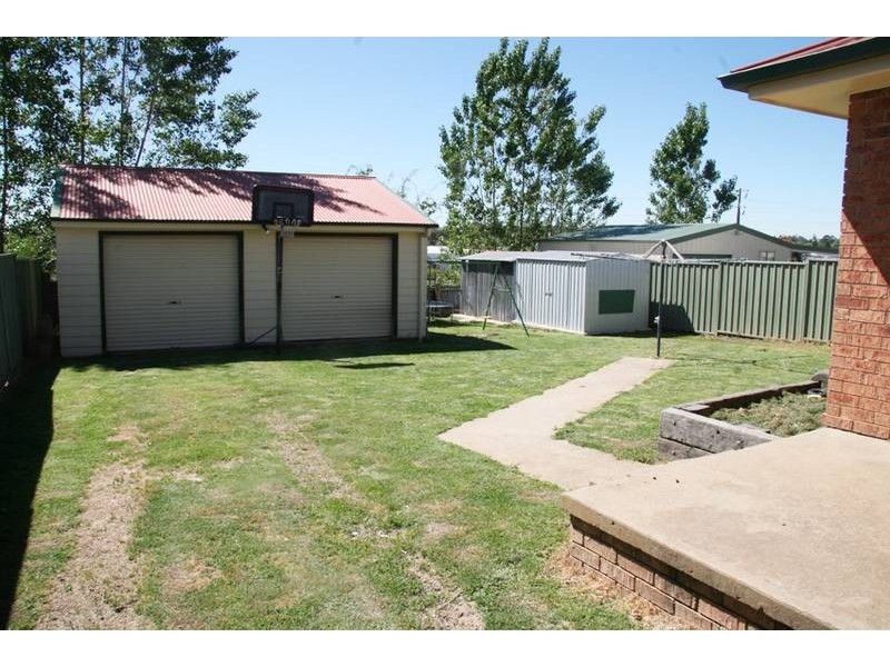 312 Peisley Street, Orange NSW 2800