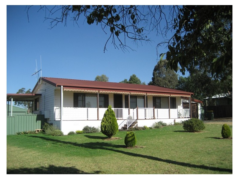 18 Flood Street, Cudal NSW 2864