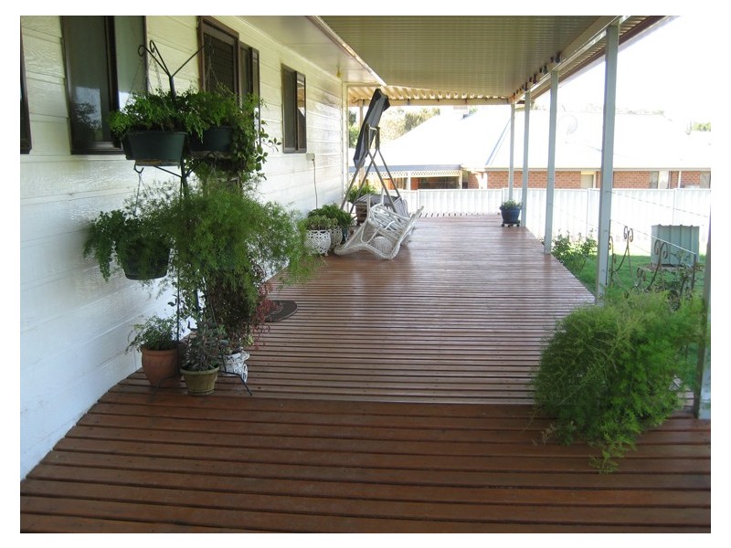 18 Flood Street, Cudal NSW 2864